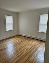 440 Coolidge Ave in Manchester, NH - Building Photo - Building Photo