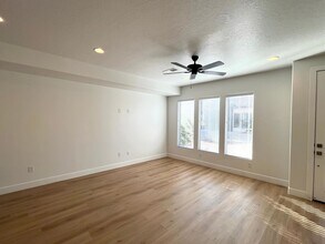 2656 E Gray Birch Dr in Saint George, UT - Building Photo - Building Photo