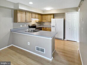 310 Deer Run Ct in Royersford, PA - Building Photo - Building Photo