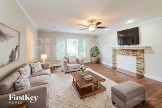 5736 Spice Meadow Ln in Winston-Salem, NC - Building Photo - Building Photo