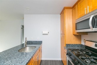 91-207 Hanapouli Cir-Unit -38T in Ewa Beach, HI - Building Photo - Building Photo