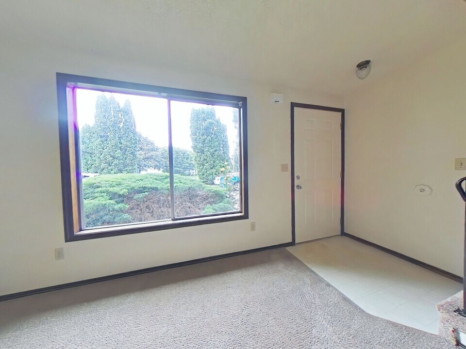 1775 SE Lilly Pl in Corvallis, OR - Building Photo