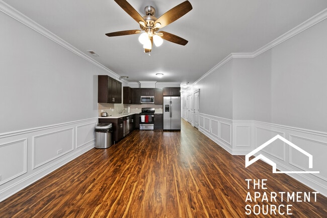 property at 738 N Avers Ave