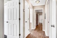 3152 Robin Rd photo'