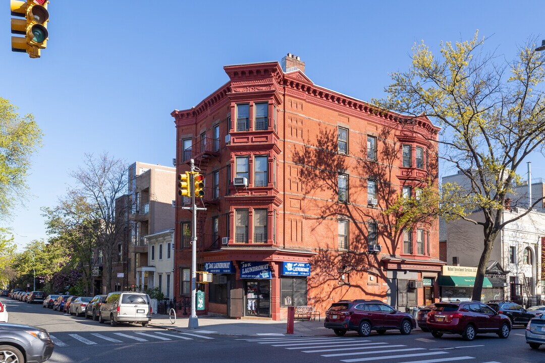 569 11Th Street in Brooklyn, NY - Foto de edificio