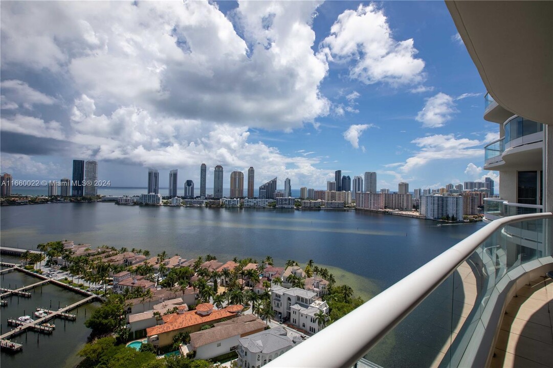 6000 Island Blvd, Unit 2602 in Aventura, FL - Building Photo