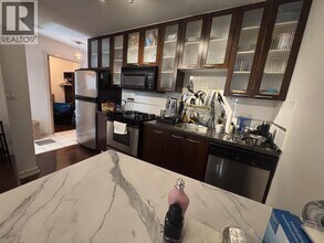 969 Richards St in Vancouver, BC - Building Photo - Building Photo