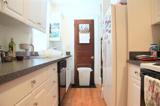 20 Highland Ave, Unit 1 in Cambridge, MA - Building Photo - Building Photo