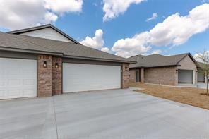 2329 SW 90th Pl in Oklahoma City, OK - Building Photo