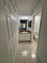 811 Lyons Rd in Coconut Creek, FL - Building Photo - Building Photo