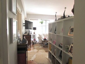 1711 Massachusetts Ave NW-Unit -#331 in Washington, DC - Building Photo - Building Photo