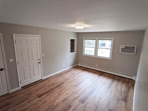 1101 Spring Creek Rd in Northfield, MN - Building Photo - Building Photo