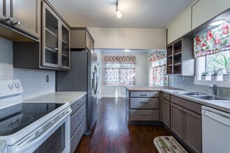 2624 Columbia Blvd in Saint Helens, OR - Building Photo - Building Photo