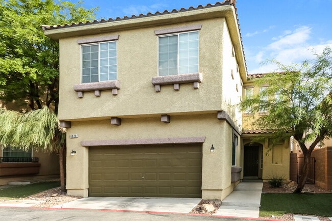 8928 Brentwood Grove Ct