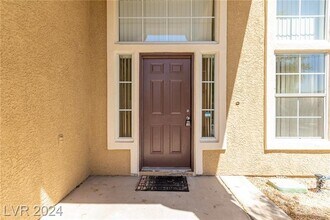 921 Siena Hills Ln in Las Vegas, NV - Building Photo - Building Photo