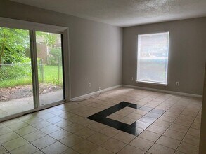 4200 Greencastle Ct in Raleigh, NC - Building Photo - Building Photo