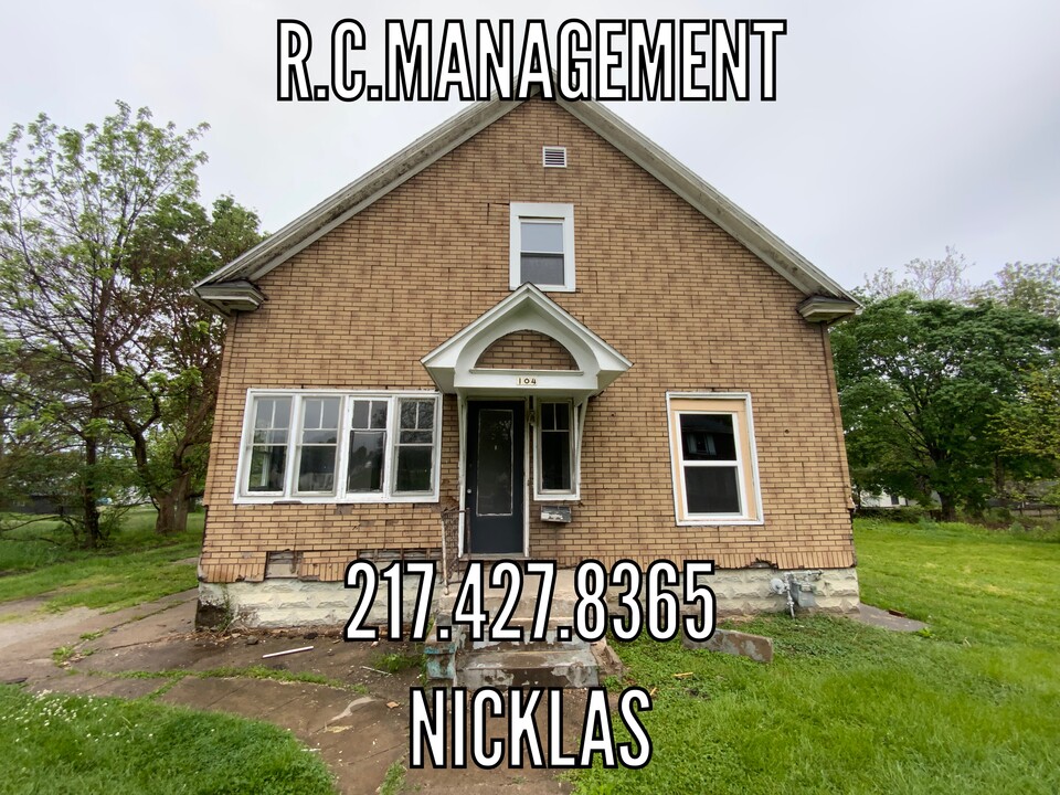 104 Nicklas Ave Photo