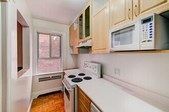 Cartac Community in Toronto, ON - Building Photo - Building Photo