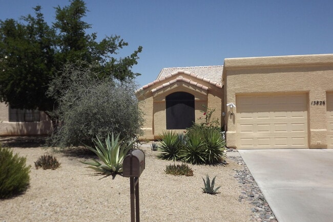13826 N Cambria Dr in Fountain Hills, AZ - Building Photo - Building Photo