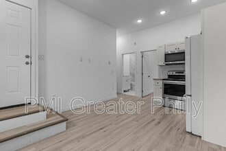 1904 Orthodox St in Philadelphia, PA - Building Photo - Building Photo