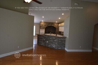 6324 Bridgecrest Dr in Lithia, FL - Building Photo - Building Photo