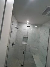 16285 Veterans Way in Tustin, CA - Foto de edificio - Building Photo