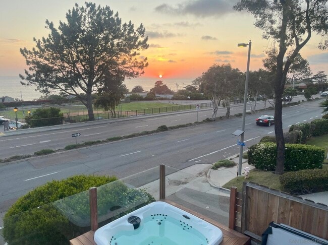 721 Camino Del Mar