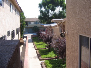 2115 S Gaffey St in San Pedro, CA - Building Photo - Building Photo