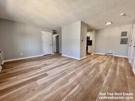 837 River St, Unit 12 in Boston, MA - Building Photo