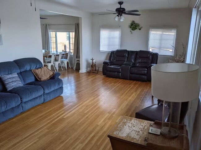 503 Main St, Unit 503 West Apt