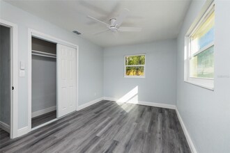 1709 W Perio St in Tampa, FL - Building Photo - Building Photo