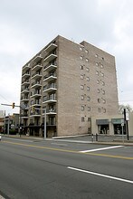 Lebanon House in Pittsburgh, PA - Foto de edificio - Building Photo