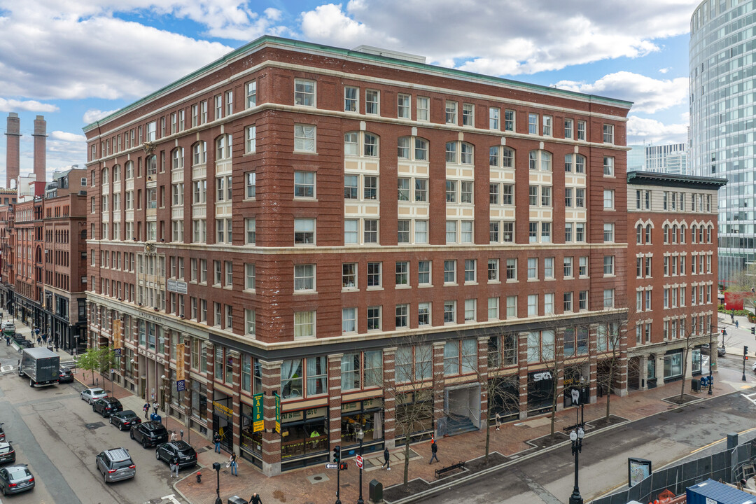 Lincoln Plaza in Boston, MA - Building Photo