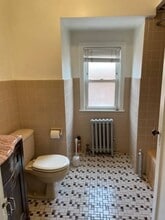64-39 Fitchett St in Queens, NY - Building Photo - Building Photo