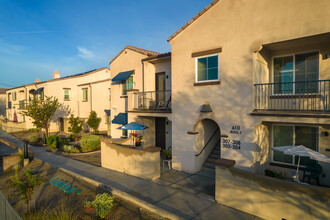 Crestview Terrace in San Bernardino, CA - Building Photo - Building Photo