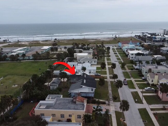 515 Ribault Ave in Daytona Beach, FL - Foto de edificio - Building Photo