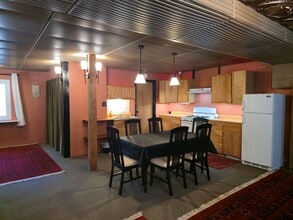 11110 Fletcher Ct in Nevada City, CA - Building Photo - Building Photo