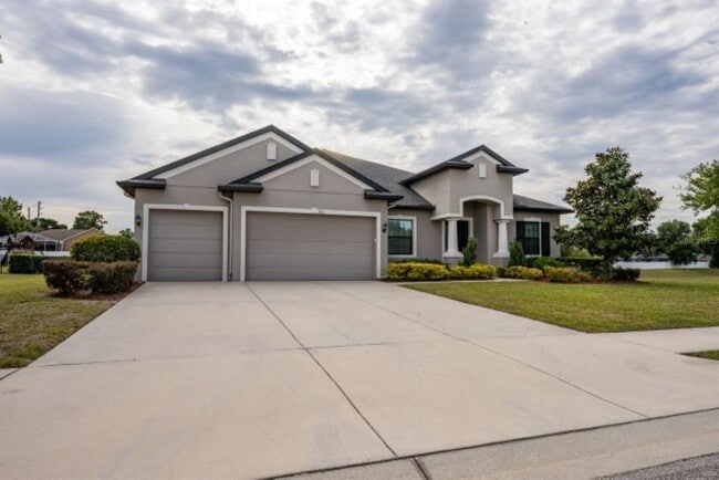 property at 913 Buckhurst Dr