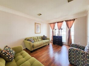 8002 Weeping Willow Pl in Missouri City, TX - Building Photo - Building Photo