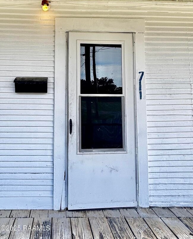 711 E Lessley St in Rayne, LA - Building Photo - Building Photo