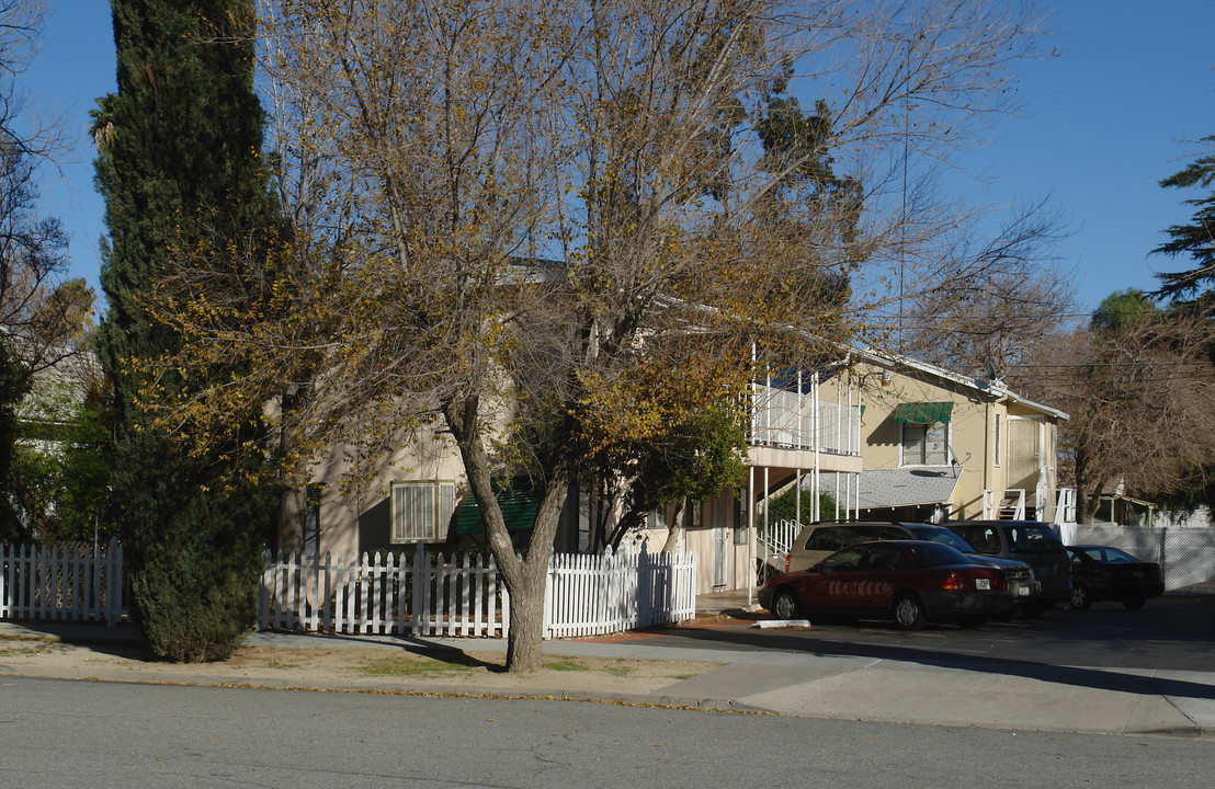 290 N 3rd St in Banning, CA - Building Photo