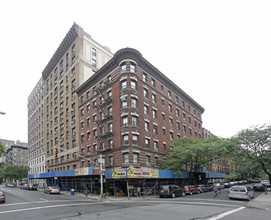 300 W 107th St in New York, NY - Building Photo - Building Photo