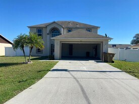 217 Chadworth Dr in Kissimmee, FL - Building Photo