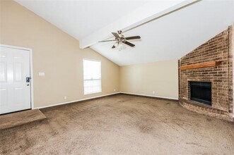 7000 Laurelhill Ct N in Fort Worth, TX - Building Photo - Building Photo