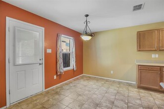 1829 Foxfield Way in Justin, TX - Building Photo - Building Photo