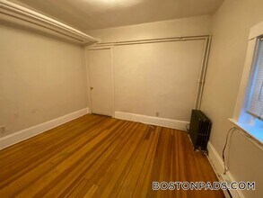 1725 Commonwealth Ave in Boston, MA - Building Photo - Building Photo