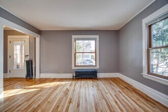 3348 Humboldt Ave S in Minneapolis, MN - Building Photo - Building Photo