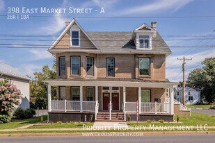 398 E Market St in Harrisonburg, VA - Building Photo