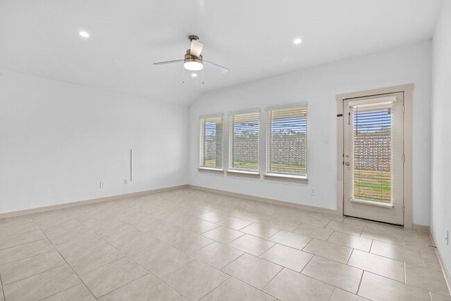 property at 4903 Pne Hvn Ln