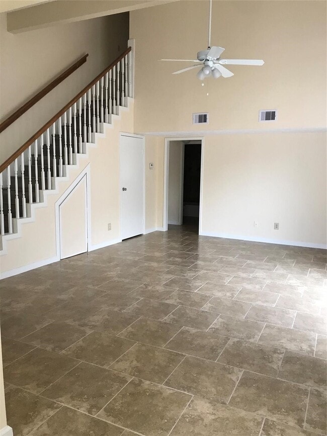 6708 Bramley Dr in Pasadena, TX - Building Photo - Building Photo